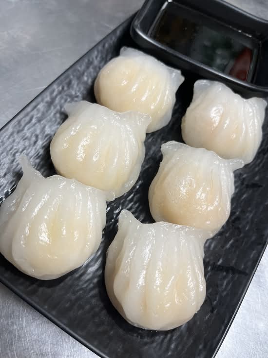 Shrimp Dumplings (6pcs)