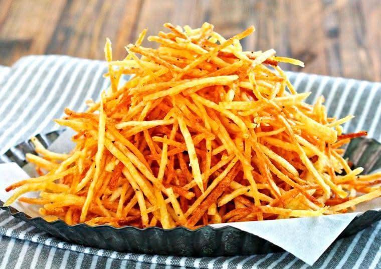Side of Batata palha (homemade)