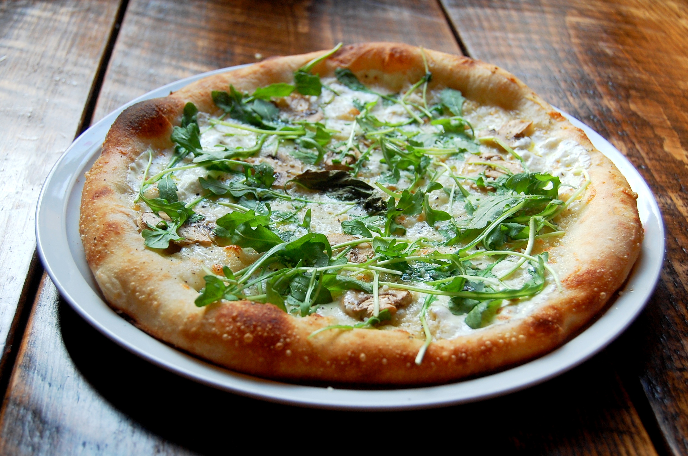 Gorgonzola & Arugula Pizza 12 Inch